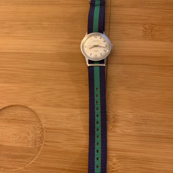 Vintage Waltham Watch -Waltham incabloc - Picture 2 of 2